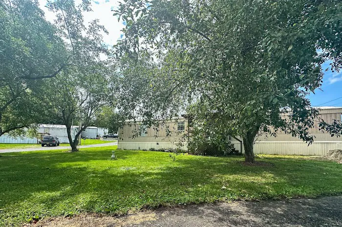 Cedar Creek MHC Picture 3