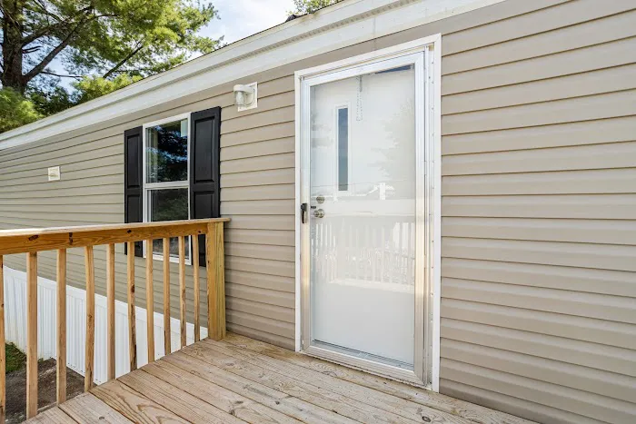 Greenfield Mobile Home Estates Picture 4
