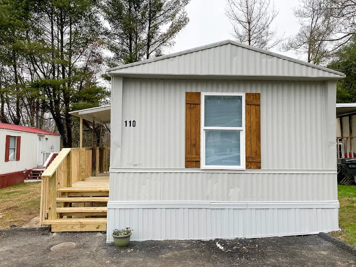 Park Terrace MHC Picture 6