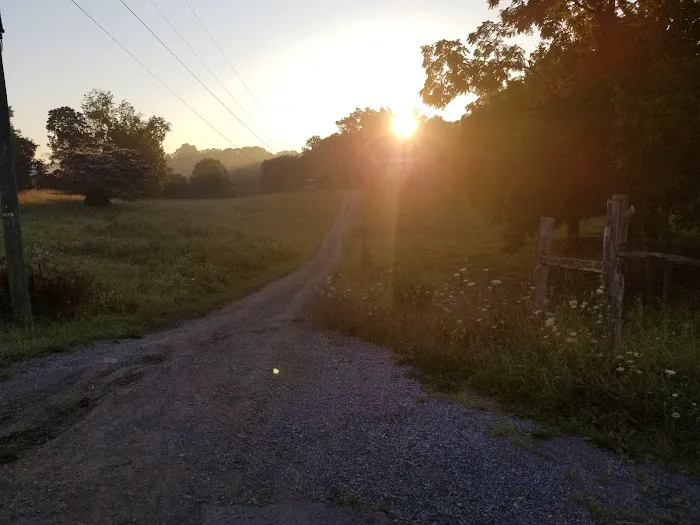 Cave Hill Manor Mobile Home Park Picture 9