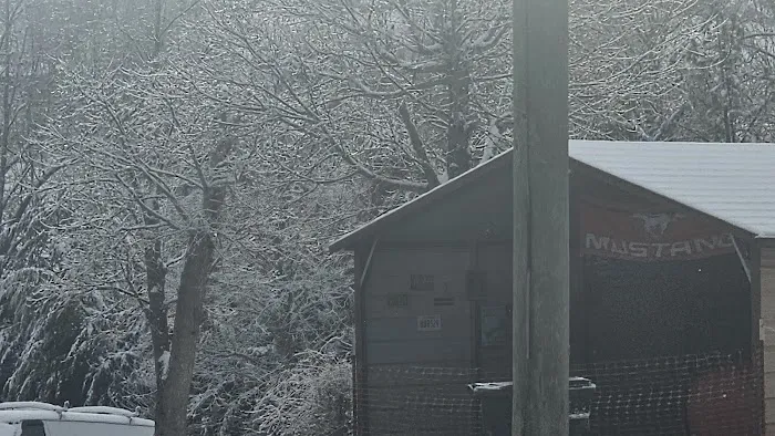 Cave Hill Manor Mobile Home Park Picture 2