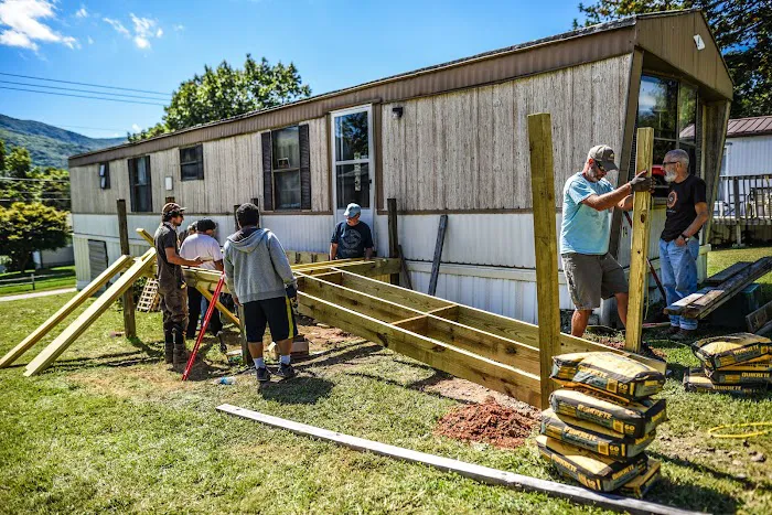 Emory Acres Mobile Home Park Black Mtn Picture 4