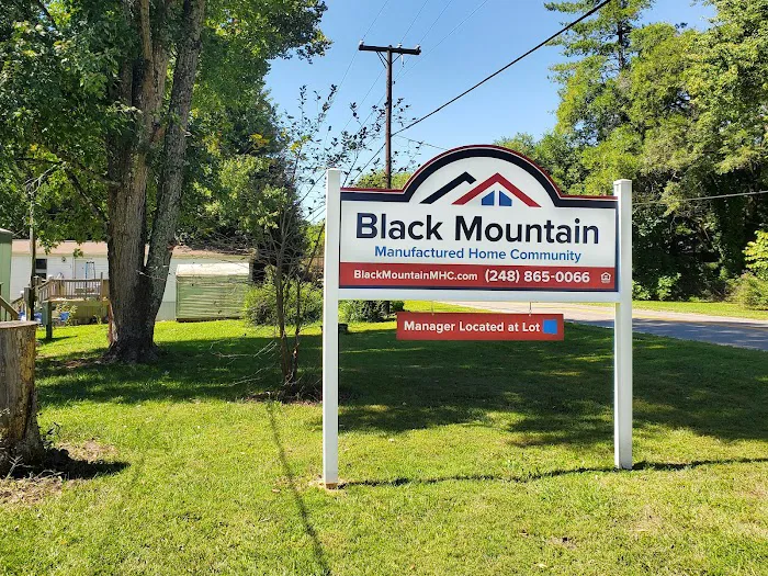 Black Mountain Manufactured Home Community Picture 7