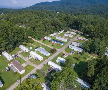 Black Mountain Manufactured Home Community