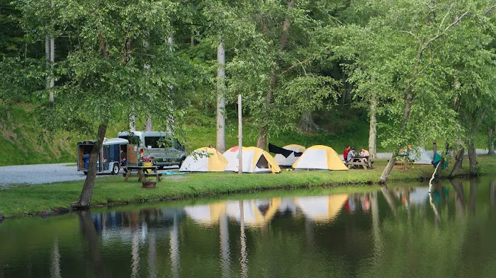 Ridgeview Mobile Home Park Picture 8