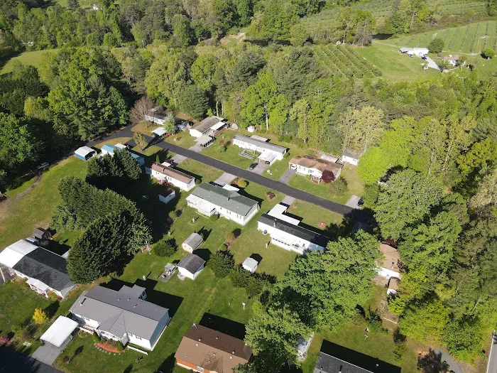 Oak Crest Estates MHC Picture 1