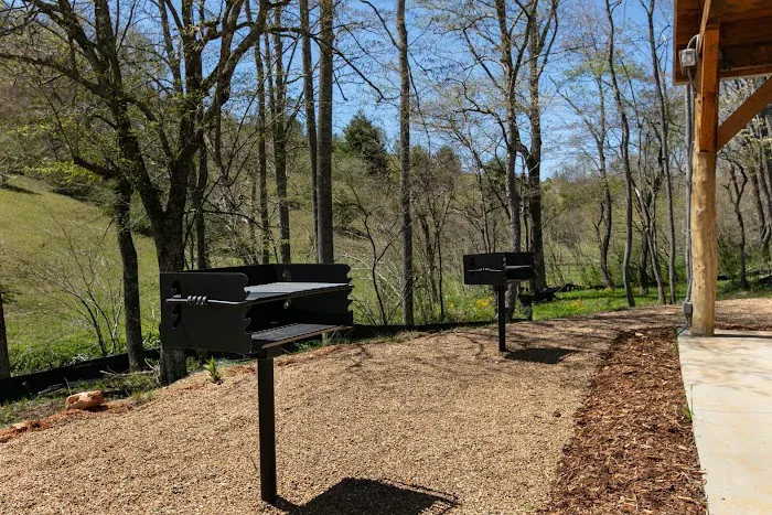 Mountain Retreat Picture 5