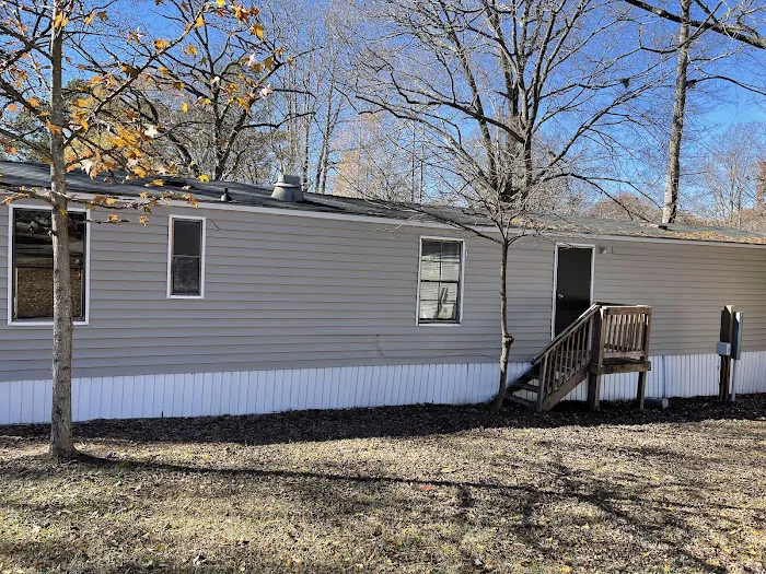 Stone Haven Mobile Home Park Picture 4