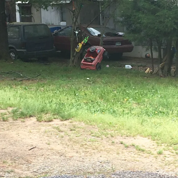 Stone Haven Mobile Home Park Picture 7