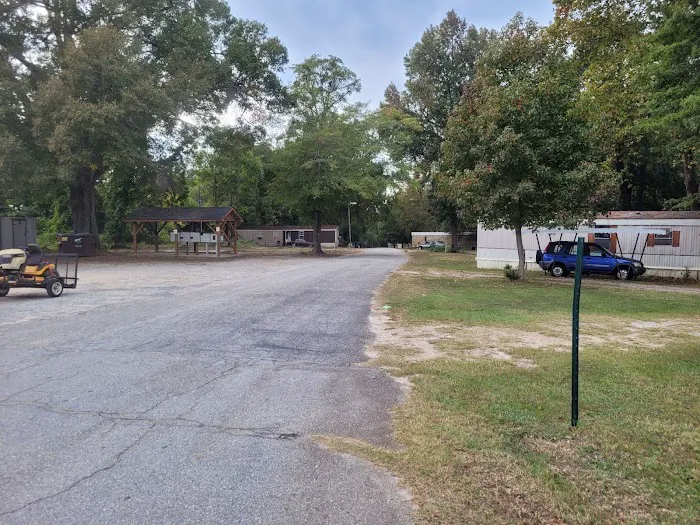 Stone Haven Mobile Home Park Picture 2