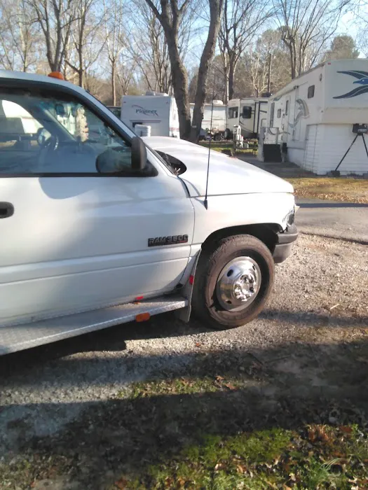 Lazy Boy Travel Trailer Park Picture 5