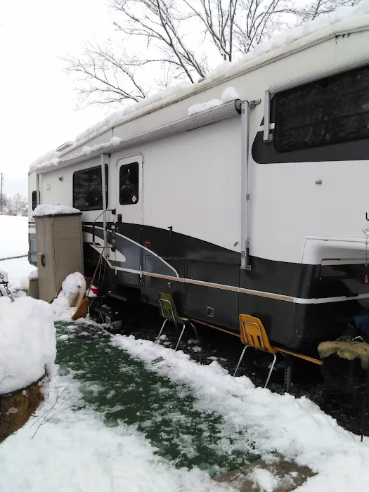 Lazy Boy Travel Trailer Park Picture 7