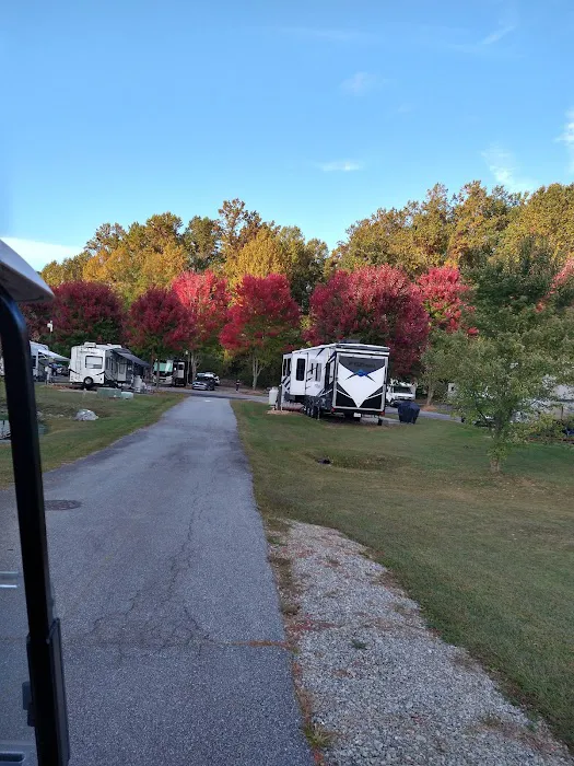 Lakewood RV Resort Picture 5