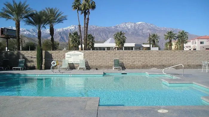 Encore Palm Springs Oasis Picture 2