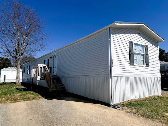 Snapps Ferry Park Picture 8