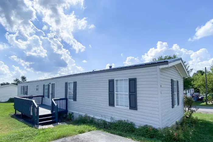 Snapps Ferry Park Picture 2