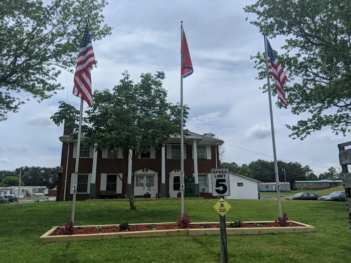 Ravenwood Manufactured Housing Community Picture 6