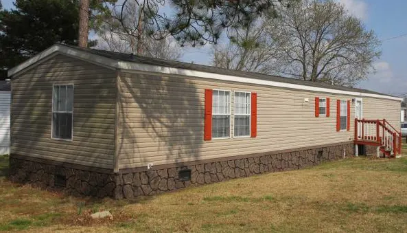 Ravenwood Manufactured Housing Community Picture 8