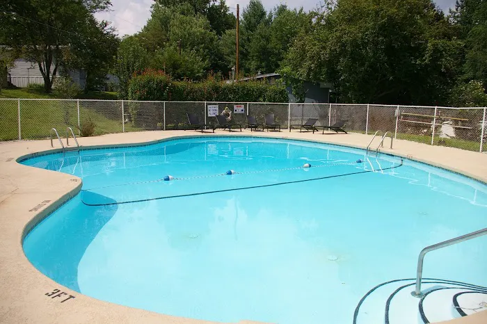 Scenic Community Picture 7