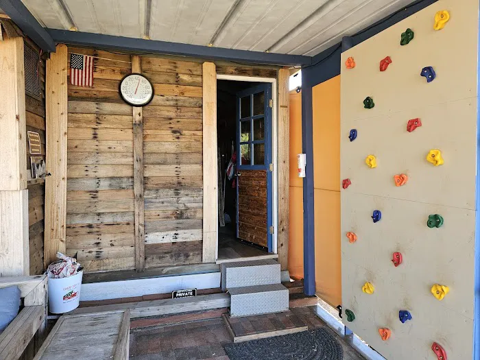 May’s Rock Ranch Picture 2