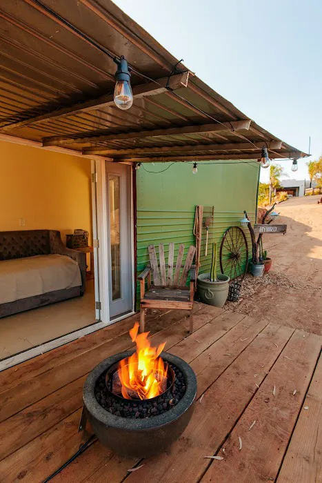 Goats haven lounge Picture 1