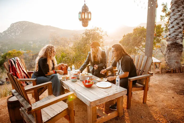 Goats haven lounge Picture 2