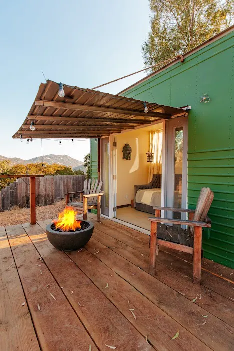 Goats haven lounge Picture 9