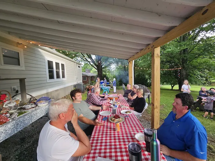 Oak Fern RV Park Picture 1