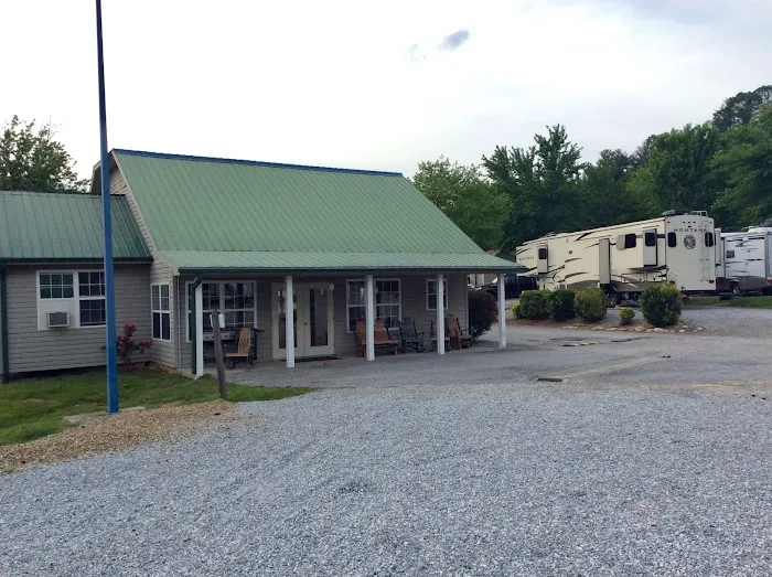 Rutledge Lake RV Park Picture 1