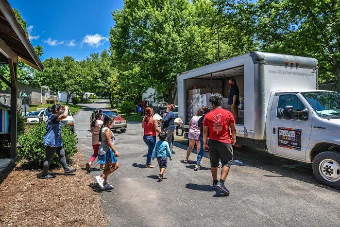 Wellington Estates Manufactured Home Community Picture 8