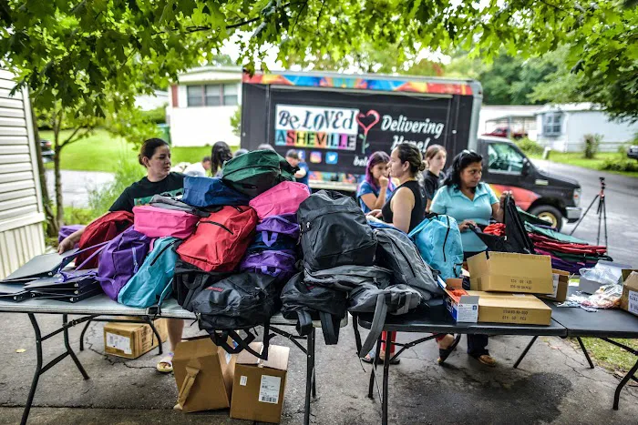 Wellington Estates Manufactured Home Community Picture 4