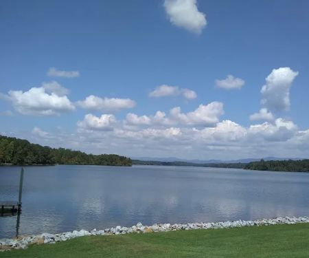 Lake Robinson RV Park