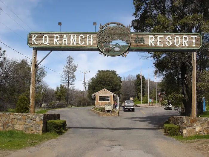 KQ Ranch RV Resort Picture 4