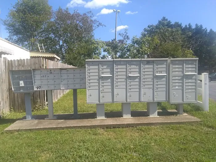 Boulevard Mobile Home Park Picture 5