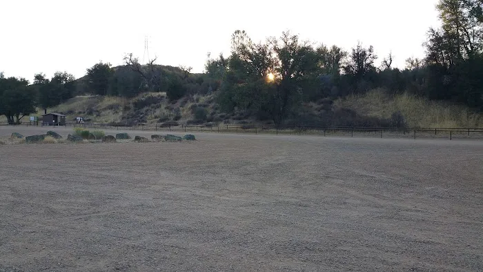 Navajo Flat Campground Picture 3