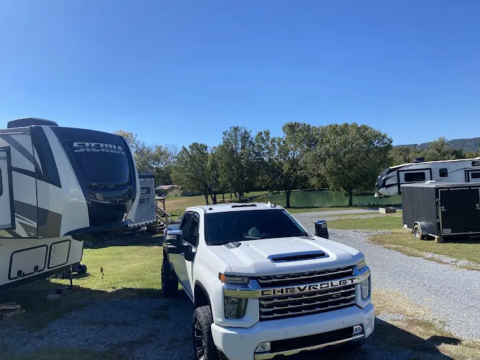 Around Pond South RV Park Picture 2