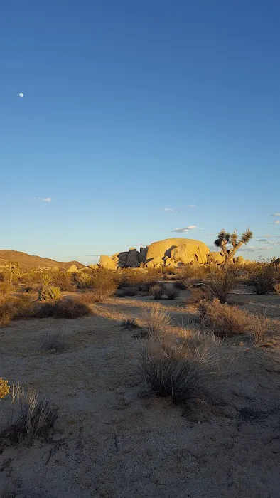 Moon Mat Cave Picture 4
