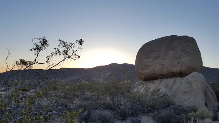 Moon Mat Cave Picture 2