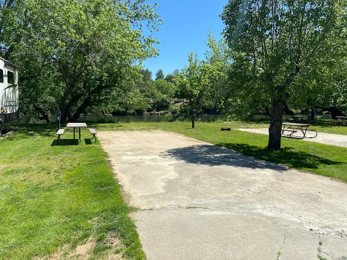 Wilson's Riverfront RV Park Picture 4