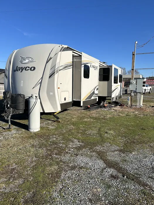 Clinch Mountain RV Park Picture 5