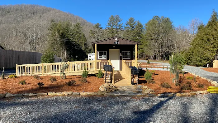 Land of Waterfalls RV Campground Picture 10