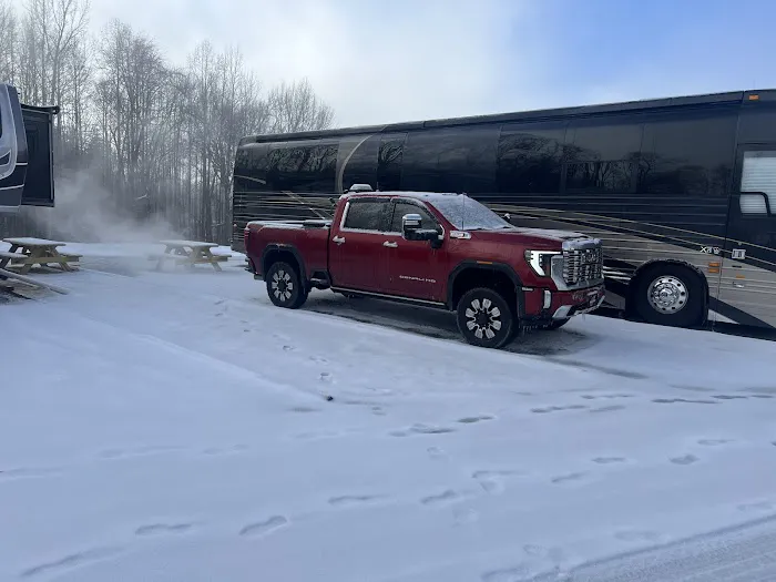 Carolina Crossroads RV Park Picture 8