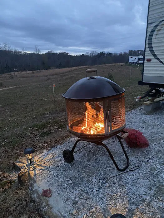 Sugar Lake RV Park (55+ Park) Picture 2