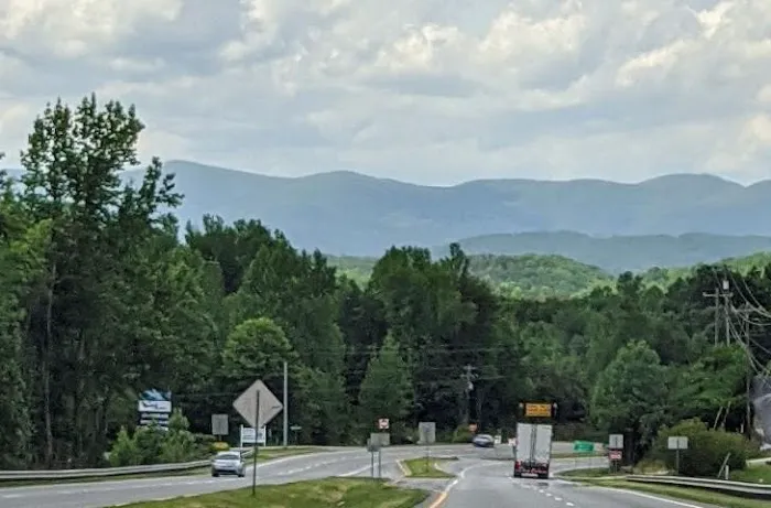 Sugar Lake RV Park (55+ Park) Picture 6