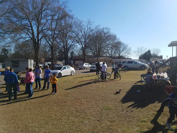 Hidden Creek Mobile Home Park Picture 2