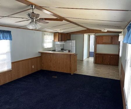 Fox Creek Mobile Home Park