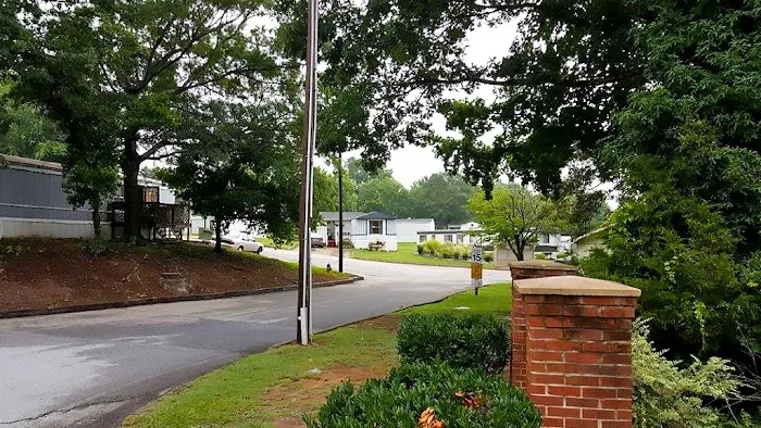 Simpsonville Mobile Home Park Picture 1