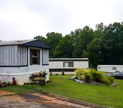 Simpsonville Mobile Home Park Picture 8