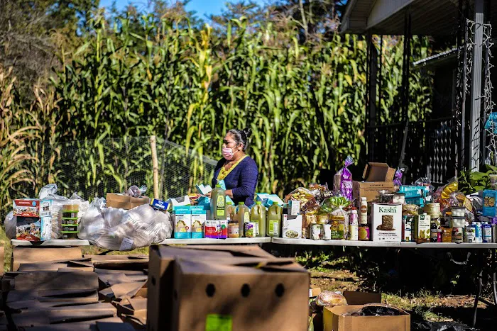 Hilltop Mobile Home Park Picture 4