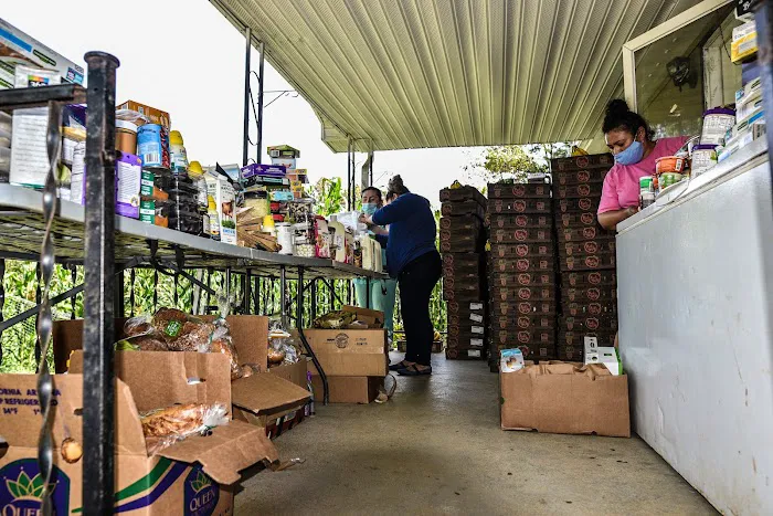 Hilltop Mobile Home Park Picture 3